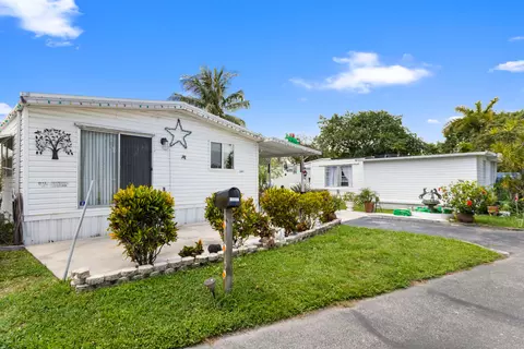 2961 SW 52nd Ter, Davie, FL 33314