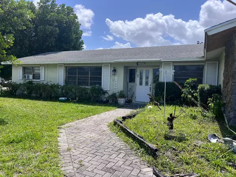 1400 Flagler Blvd, Lake Park, FL 33403