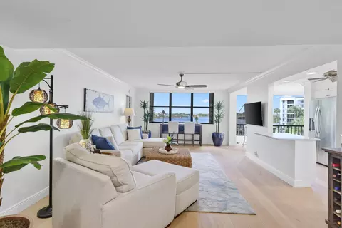 1648 Jupiter Cove Dr #315, Jupiter, FL 33469