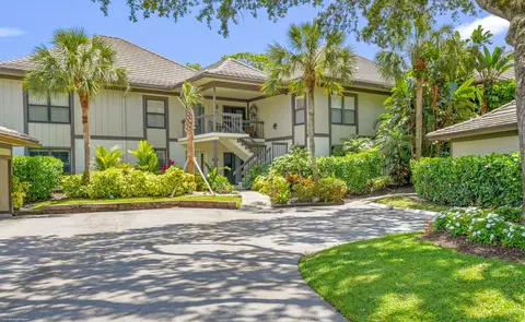 13307 Polo Club Rd #C107, Wellington, FL 33414