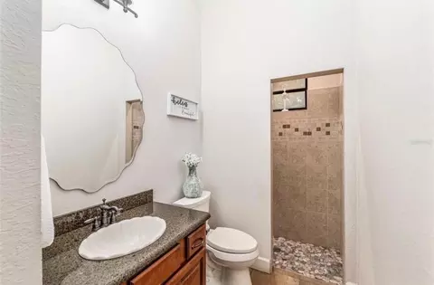 Bath - 2901 SE 28th Ln, Ocala, FL 34471 photo 6 of 7