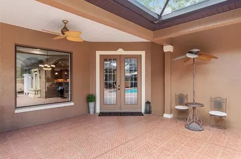 Exterior - 2901 SE 28th Ln, Ocala, FL 34471 photo 5 of 7