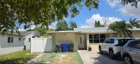 2311 N 58th Ave, Hollywood, FL 33021