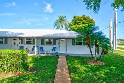 100 Leisure Lake Cir #109, Boynton Beach, FL 33426