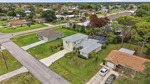 1707 SE Manth Ln, Port Saint Lucie, FL 34983