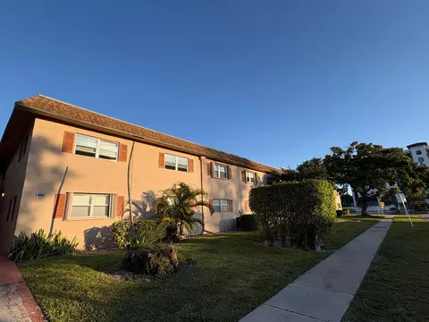 650 SW 2nd Ave #2460, Boca Raton, FL 33432