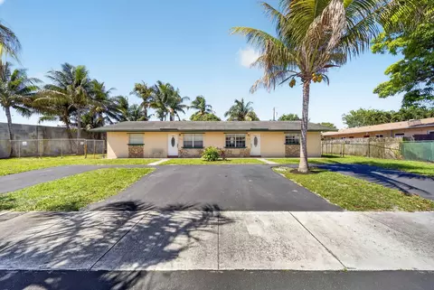 121 NW 56th Ct #1-2, Oakland Park, FL 33309