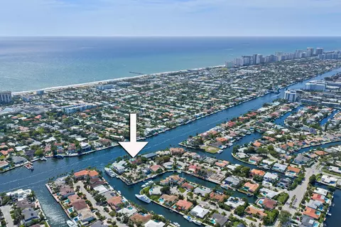 3260 NE 56th Ct, Fort Lauderdale, FL 33308