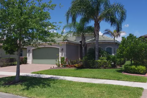 11441 SW Lake Park Dr, Port Saint Lucie, FL 34987
