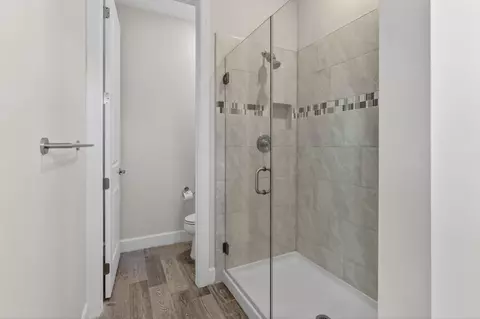 Bath - 1887 SE Ocean Cove Way, Stuart, FL 34996 photo 3 of 6