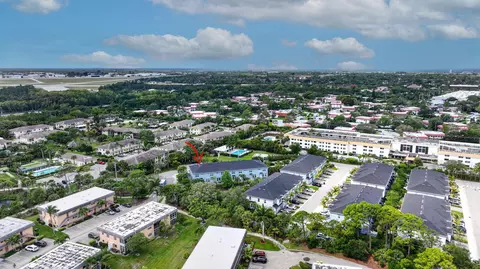 View/Area - 1887 SE Ocean Cove Way, Stuart, FL 34996 photo 9 of 16