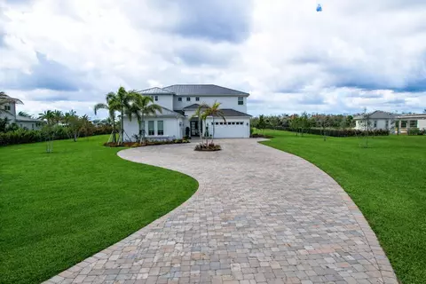 20060 SE Bridgewater Dr, Jupiter, FL 33458