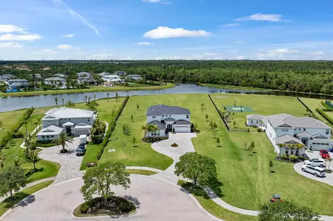 20060 SE Bridgewater Dr, Jupiter, FL 33458