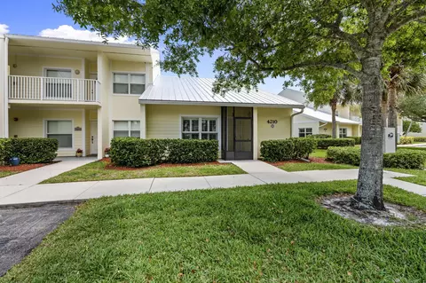 4210 Gator Trace Ave UNIT F, Fort Pierce, FL 34982