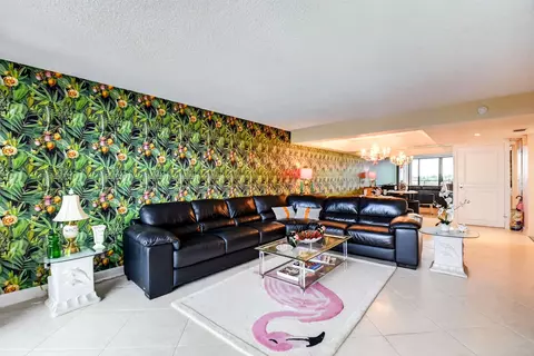3589 S Ocean Blvd #609, South Palm Beach, FL 33480