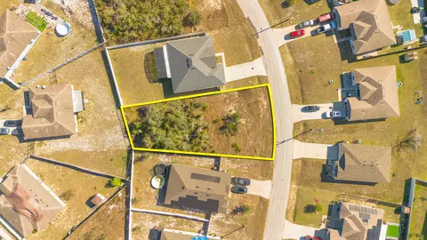 19 Orchid Ct, Poinciana, FL 34759