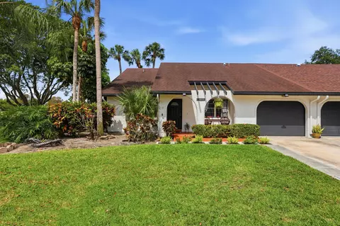 23451 SW 55th Ave #B, Boca Raton, FL 33433