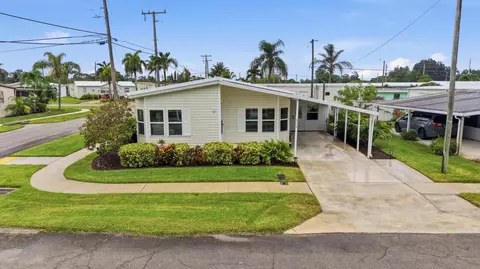 4069 Mission Bell Dr, Boynton Beach, FL 33436