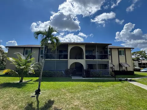 5817 La Pinata Blvd #C-1, Greenacres, FL 33463