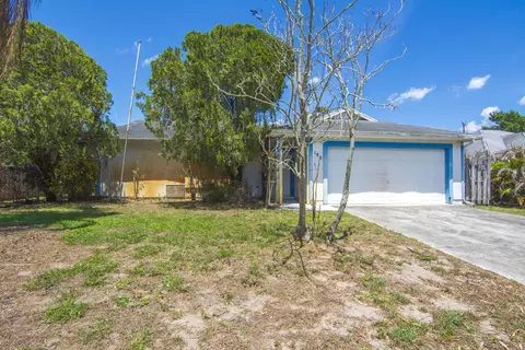 188 SW Milburn Cir, Port Saint Lucie, FL 34953