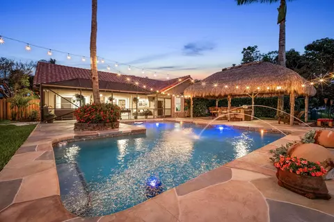 12644 SW 8th Ct, Davie, FL 33325