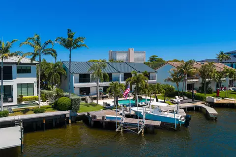 641 NE 19th Ave, Deerfield Beach, FL 33441