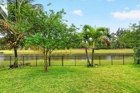 6380 Trails Of Foxford Ct, West Palm Beach, FL 33415
