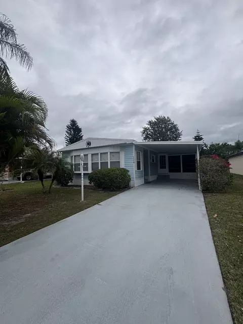 114 Camino Del Rio, Port Saint Lucie, FL 34952