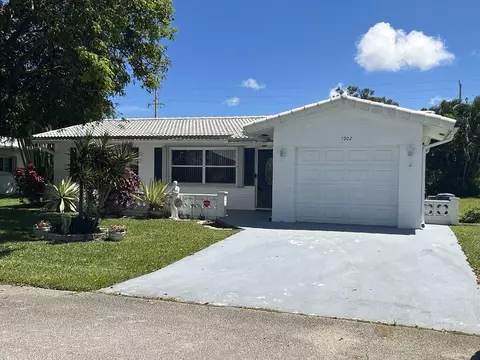 1902 SW 22nd Ave, Boynton Beach, FL 33426
