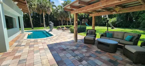 1066 SE St Lucie Blvd, Stuart, FL 34996