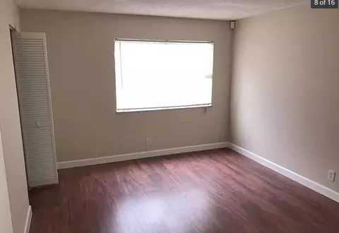 5710 NW 21st St #36-B, Lauderhill, FL 33313