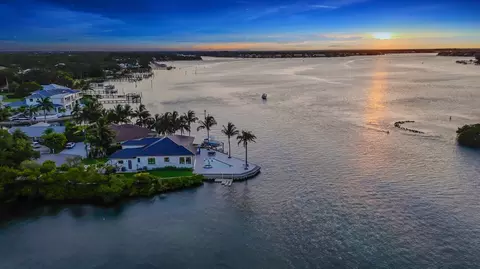 View/Area - 974 Marlin Dr, Jupiter, FL 33458 photo 5 of 6