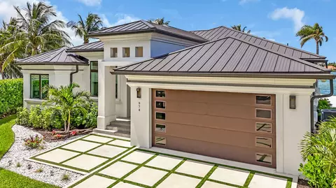 Exterior - 974 Marlin Dr, Jupiter, FL 33458 photo 2 of 25