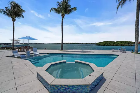 Exterior - 974 Marlin Dr, Jupiter, FL 33458 photo 8 of 25