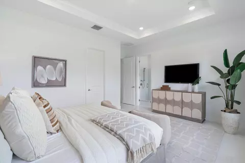 Bedroom - 6783 SE Lost Pine Dr, Stuart, FL 34997 photo 2 of 3
