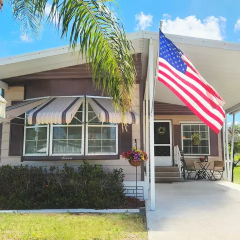 7 Guadalupe, Port Saint Lucie, FL 34952