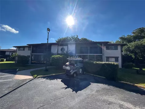 9624 S Belfort Cir #202, Tamarac, FL 33321