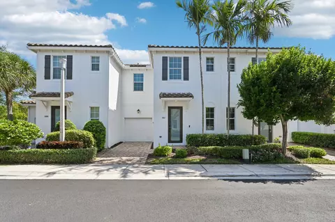 482 Graham Pl, Boynton Beach, FL 33435