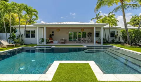 225 Russlyn Dr, West Palm Beach, FL 33405