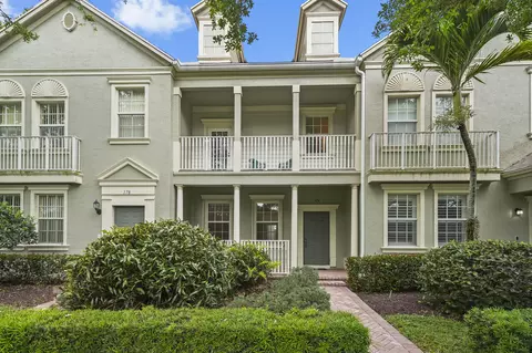 174 W Thatch Palm Cir, Jupiter, FL 33458