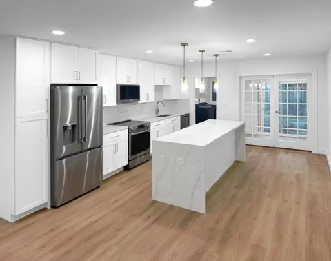 3902 Harwood St, West Palm Beach, FL 33403