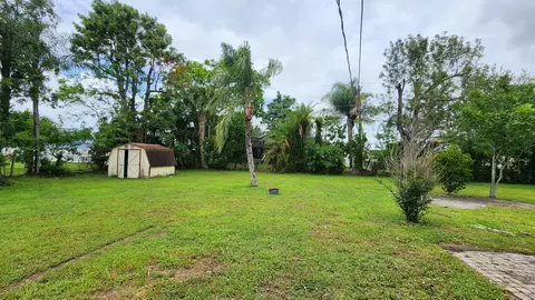 461 SW Buxton Ave, Port Saint Lucie, FL 34983
