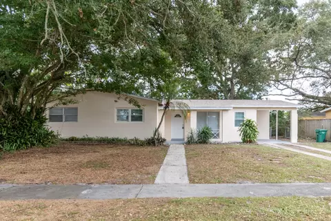 170 SE Serenata Ct, Port Saint Lucie, FL 34983