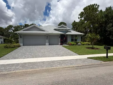 6805 49th Ct, Vero Beach, FL 32967