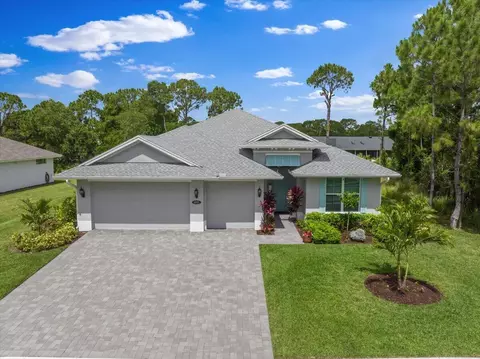 6805 49th Ct, Vero Beach, FL 32967