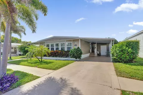 120 NW 53rd Pl, Pompano Beach, FL 33064