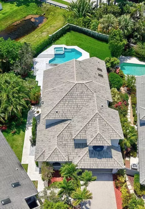 2105 NW 60th Cir, Boca Raton, FL 33496