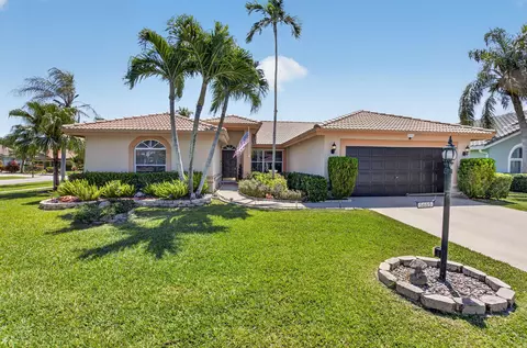 5665 Aspen Ridge Cir, Delray Beach, FL 33484