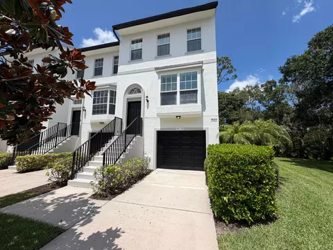 1620 42nd Sq #104, Vero Beach, FL 32960
