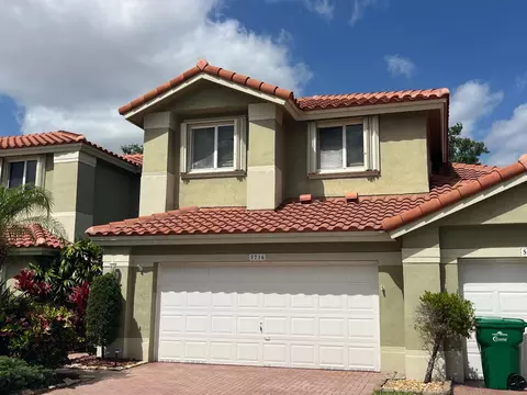 5736 NW 127th Ter, Coral Springs, FL 33076